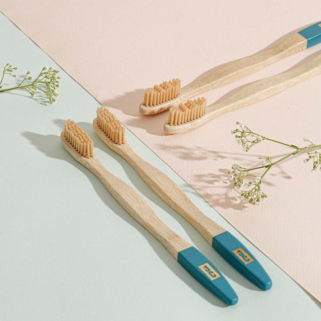 Bamboo Toothbrushes x4 | Eco Friendly Toothbrush Refills