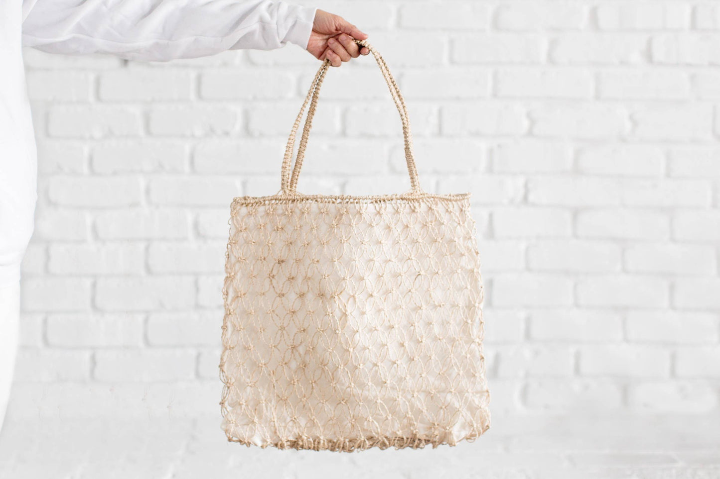 Woven Seagrass Women's Tote Bag