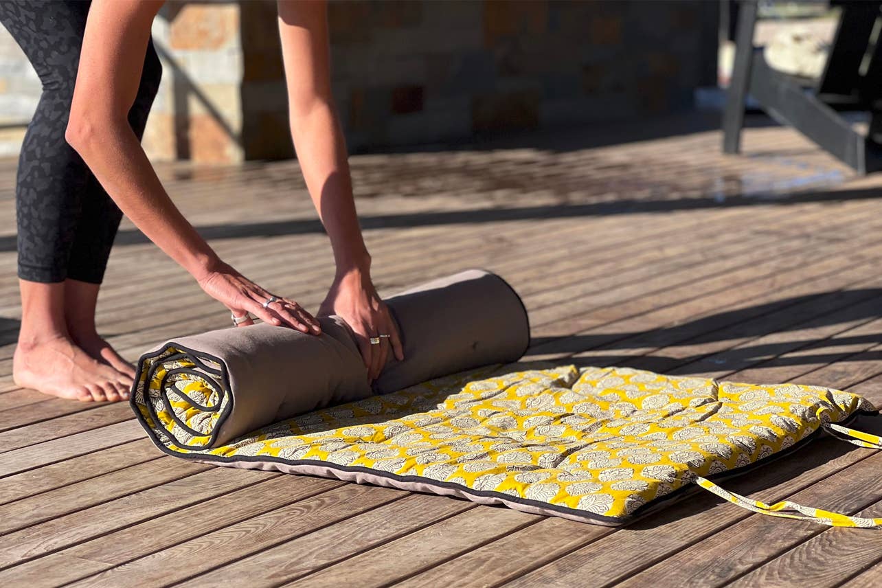Artisanal Indian Yoga Mat 70 x 26" and towel