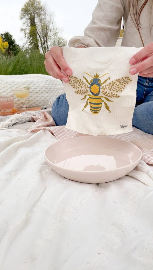 Swedish Dishcloth: Queen Bee
