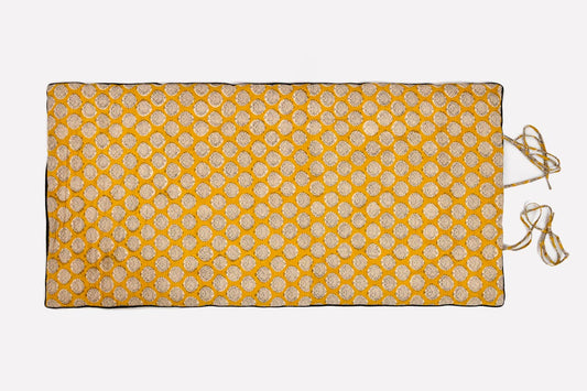 Artisanal Indian Yoga Mat 70 x 26" and towel